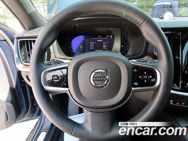 Volvo V60 Cross Country 2022 — Şəkil 6/20
