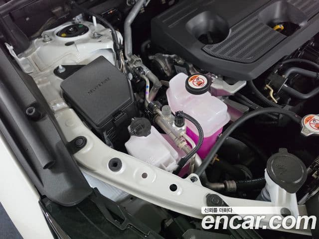 Lexus NX350h 2025 — ფოტო 16/20