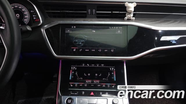 Audi A6 2022 — Şəkil 13/20