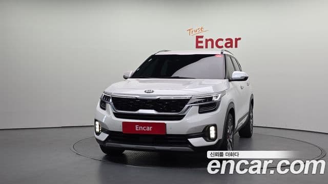 Kia Seltos 2021 — ფოტო 3/20