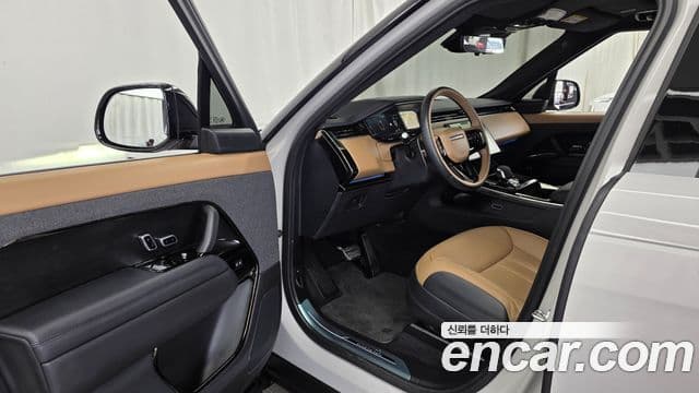 Land Rover Range Rover Sport 2024 — ფოტო 10/20