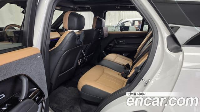 Land Rover Range Rover Sport 2024 — Photo 36/36