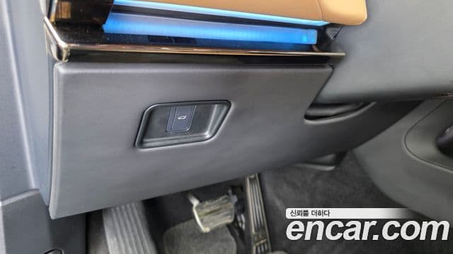 Land Rover Range Rover Sport 2024 — Photo 11/36