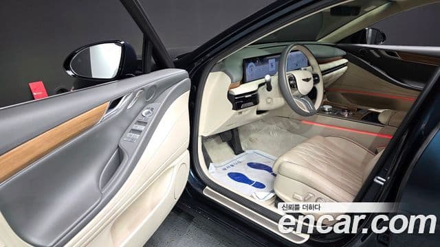 Genesis Electrified G80 2024 — Şəkil 8/20