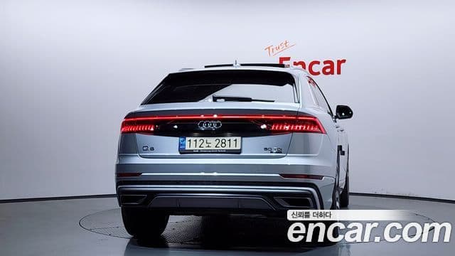 Audi Q7 2021 — Şəkil 3/20