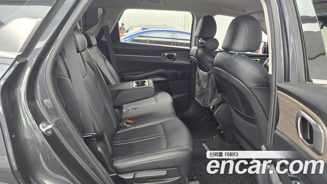 Kia Sorento 2022 — Şəkil 11/20