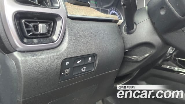 Kia Sorento 2022 — Şəkil 18/20