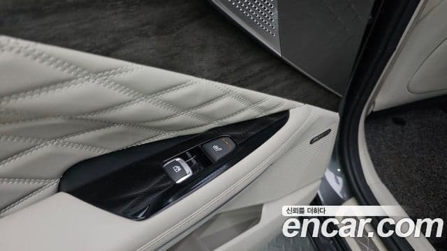 Kia K8 2021 — ფოტო 19/20