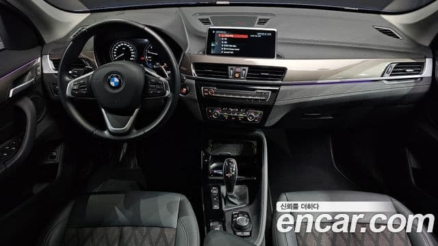 BMW X1 2021 — ფოტო 9/20