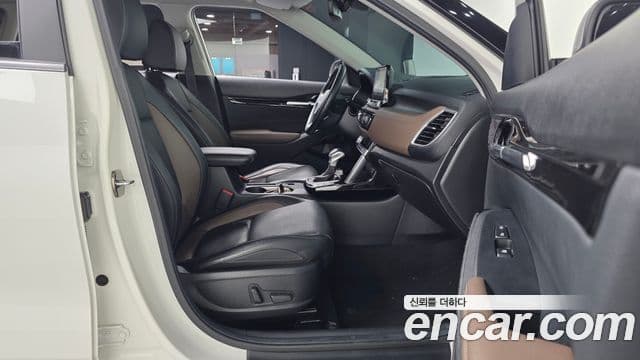 Kia Seltos 2022 — ფოტო 11/20