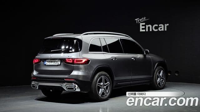 Mercedes-Benz GLB-Class 2022 — Şəkil 2/20