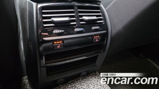 BMW 5 Series 2018 — Şəkil 19/20