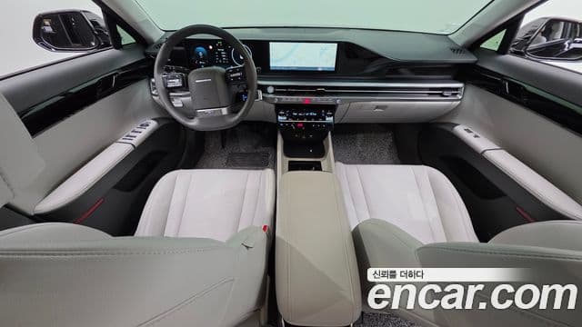 Hyundai Grandeur Hybrid 2023 — Photo 8/20