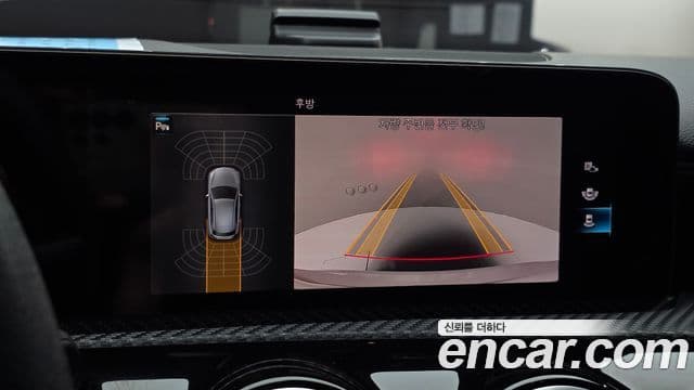 Mercedes-Benz A-Class 2020 — Şəkil 9/31