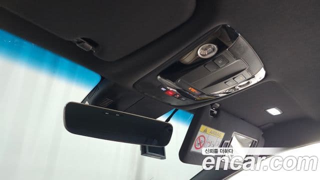 Kia K8 2022 — Şəkil 18/20