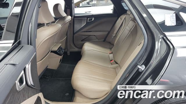 Kia K8 2022 — Photo 36/37