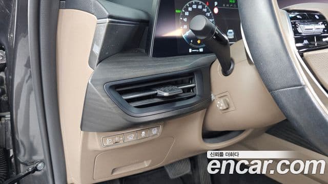 Kia K8 2022 — Photo 23/37