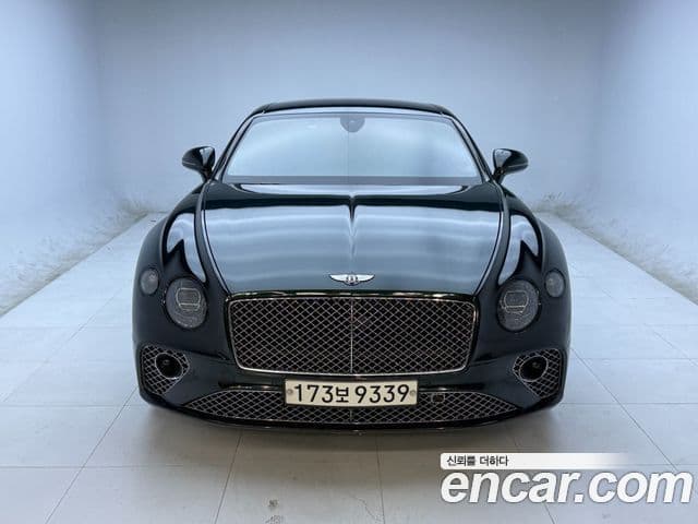 Bentley Continental GT 2021 — ფოტო 10/20