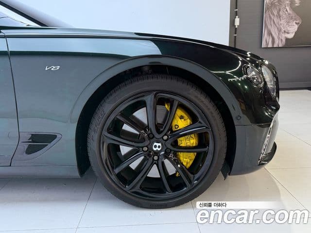 Bentley Continental GT 2021 — ფოტო 6/20