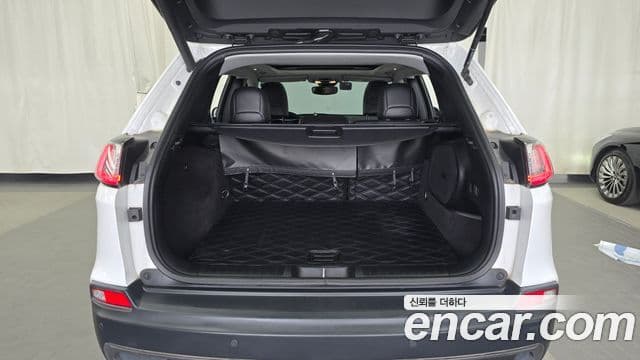 Jeep Cherokee 2020 — Şəkil 20/20
