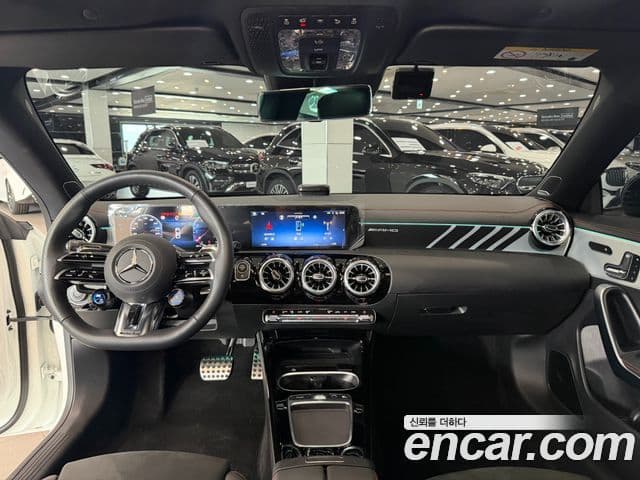 Mercedes-Benz CLA-Class 2025 — Фото 17/20