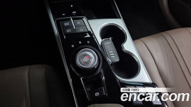 Kia K8 2023 — ფოტო 9/20