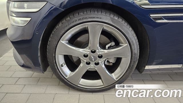 Genesis Electrified G80 2020 — ფოტო 5/20
