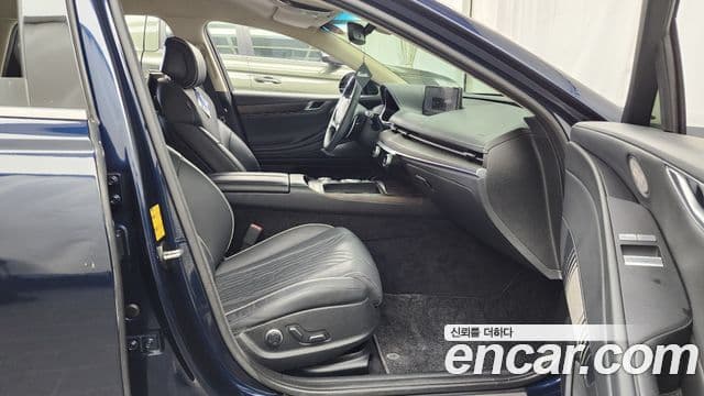 Genesis Electrified G80 2020 — ფოტო 11/20
