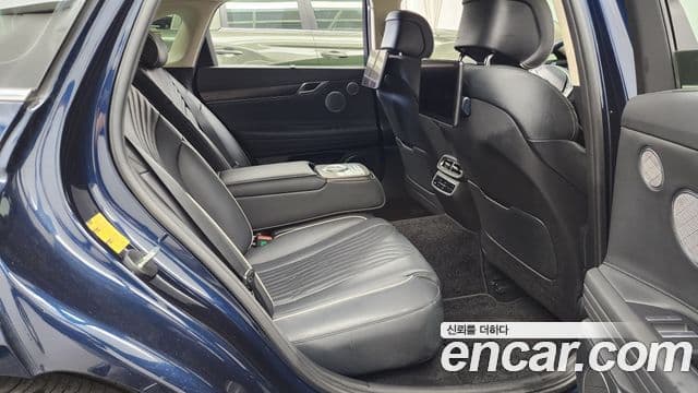 Genesis Electrified G80 2020 — ფოტო 12/20