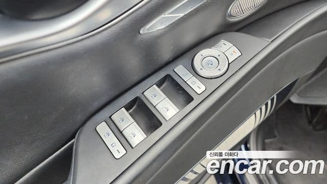 Genesis G80 2020 — Photo 14/37