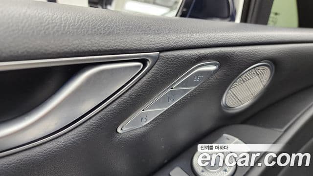 Genesis G80 2020 — Photo 28/37