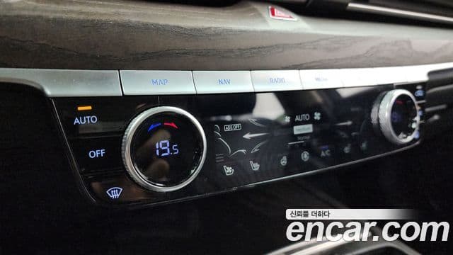 Genesis G80 2020 — Photo 20/37