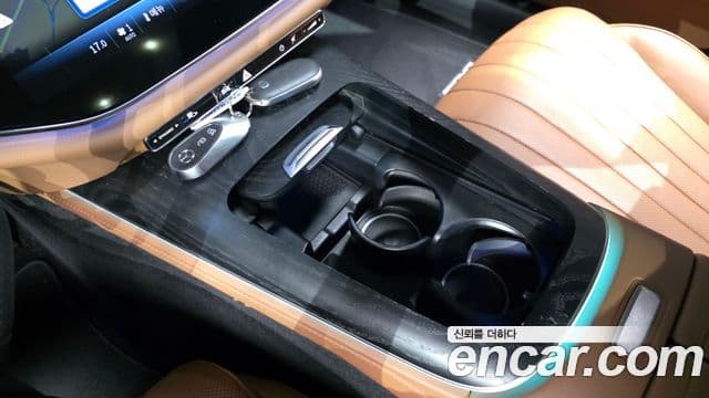 Mercedes-Benz E-Class 2024 — Şəkil 18/20