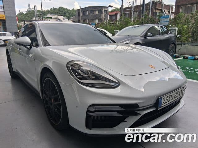 Porsche Panamera 2022 — Photo 3/20