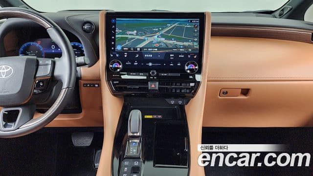Toyota Alphard 2025 — Photo 20/23