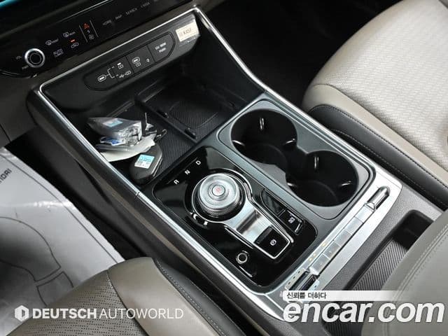 Kia Carnival 2024 — ფოტო 13/20