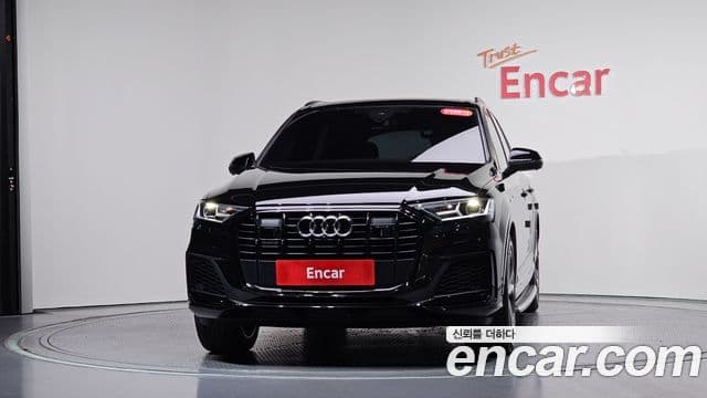 Audi Q7 2022 — Şəkil 3/20