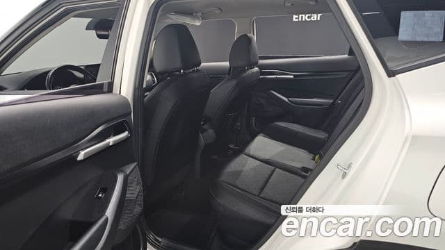 Kia Seltos 2022 — ფოტო 11/20