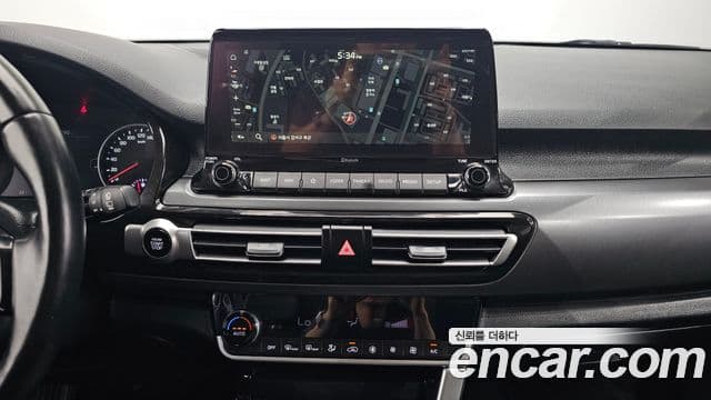 Kia Seltos 2022 — ფოტო 13/20