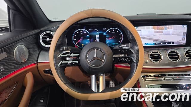 Mercedes-Benz E-Class 2021 — Фото 15/20
