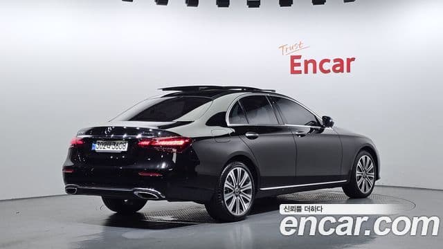 Mercedes-Benz E-Class 2021 — Şəkil 2/20