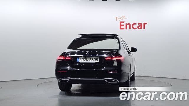 Mercedes-Benz E-Class 2021 — Şəkil 4/20