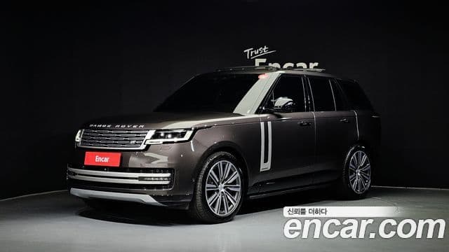 Land Rover Range Rover 2024 — Photo 13/20