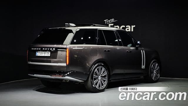 Land Rover Range Rover 2024 — Photo 6/20