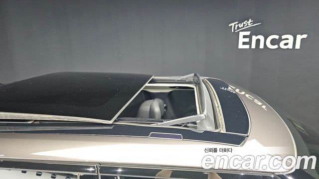 Land Rover Range Rover 2024 — Photo 11/20