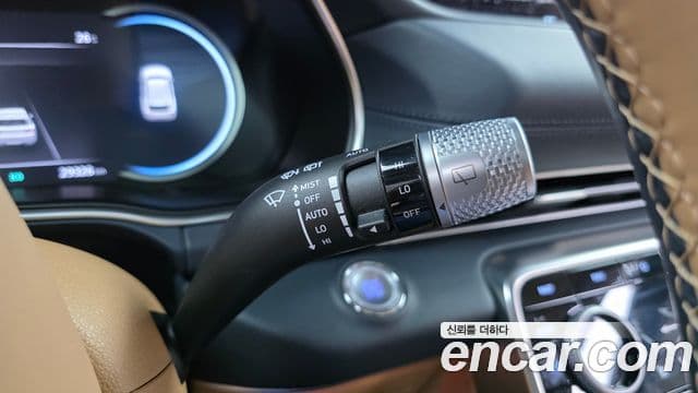 Genesis GV80 2023 — Şəkil 18/20
