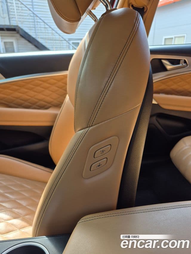 Genesis G70 2022 — Şəkil 10/19