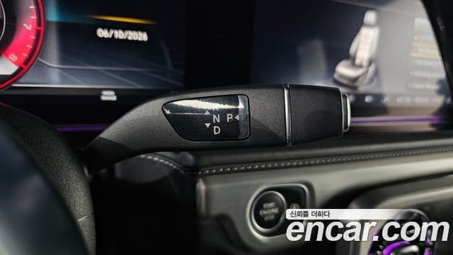 Mercedes-Benz G-Class 2021 — Photo 5/20