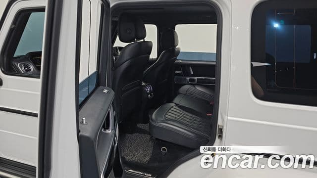 Mercedes-Benz G-Class 2021 — Photo 6/20