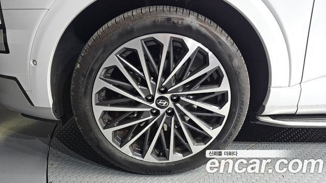 Hyundai Palisade 2025 — Photo 8/20